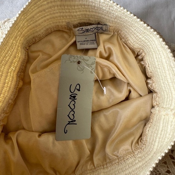 Swoon Women's Crochet Lace Tiered Mini Skirt Cream Boho Festival NEW Y2K Chic - Picture 6 of 10